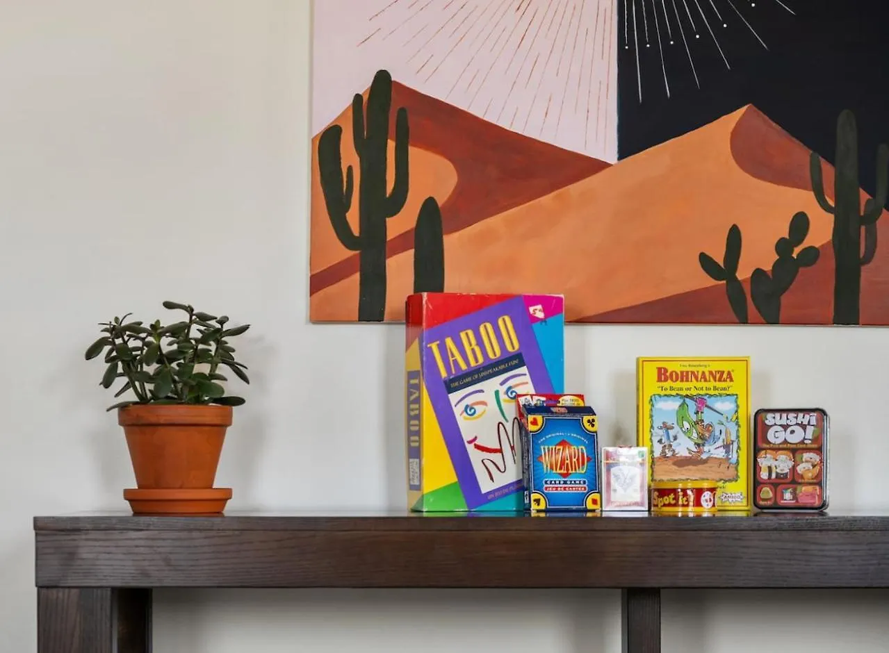 Cozy Modern Pet Friendly Homes Calgary