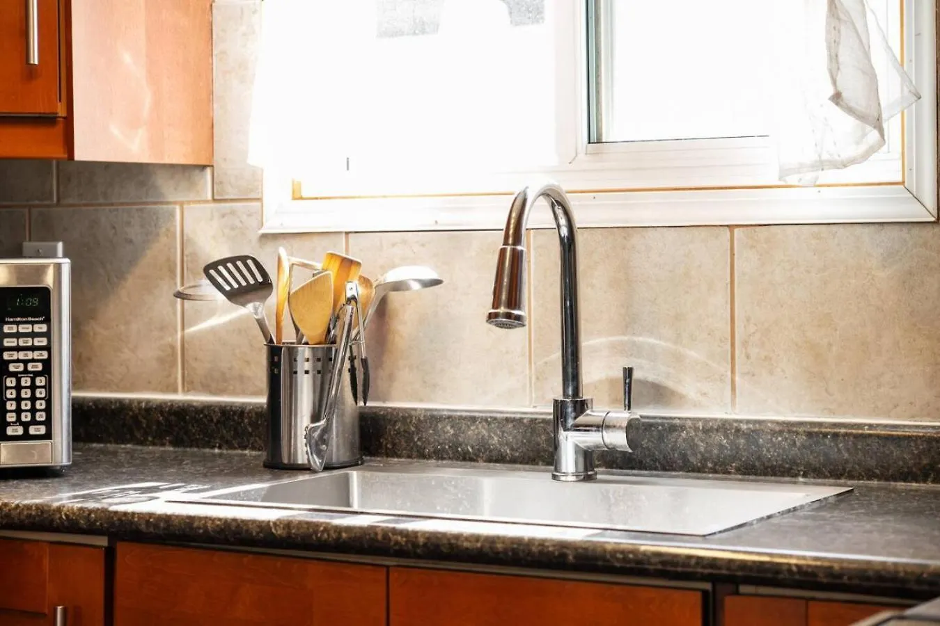 Holiday home Cozy Modern Pet Friendly Homes Calgary