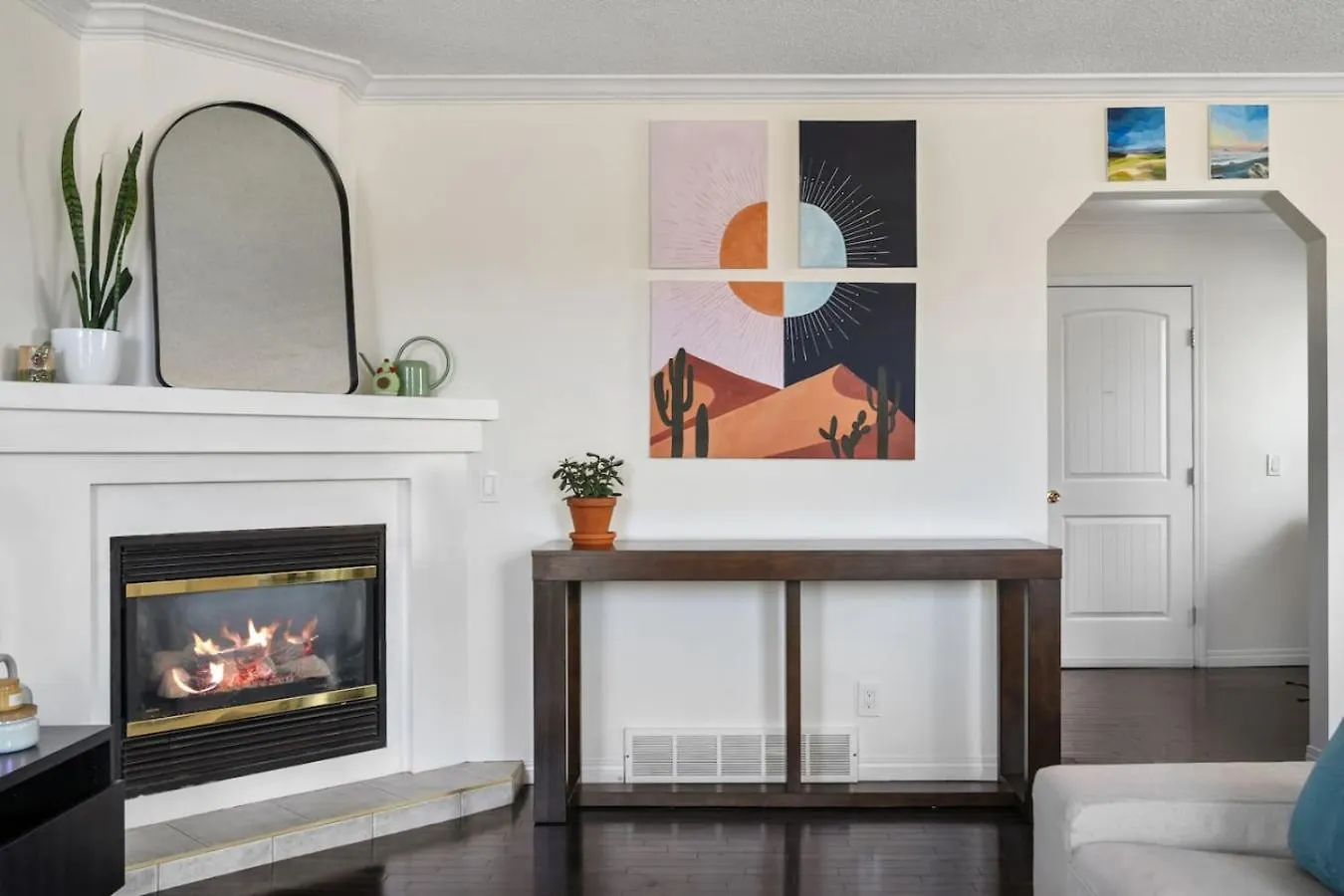 Cozy Modern Pet Friendly Homes Calgary 0*,  Canada